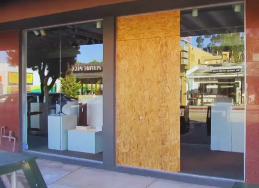 Mise en sécurité fermeture provisoire Fontenay-le-Comte